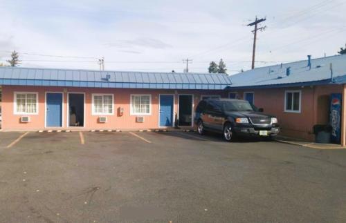 Royal Gateway Motel By Oyo,,2 star
