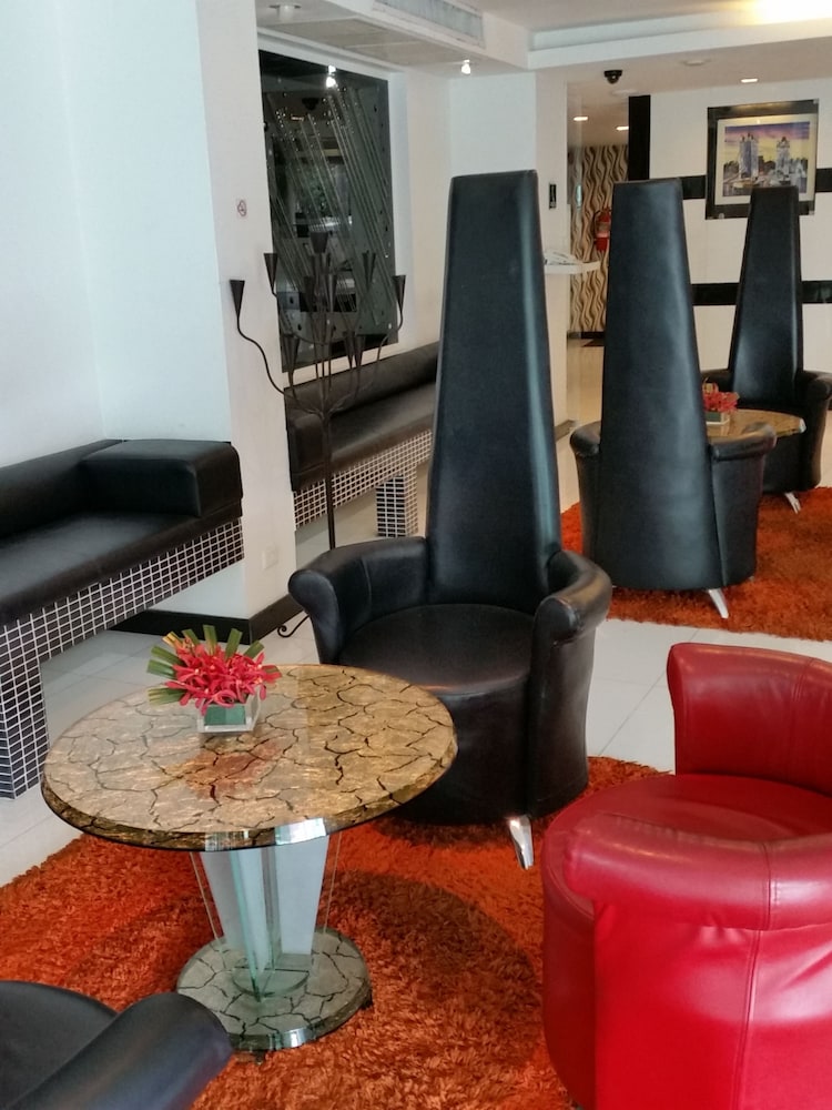 nova suites pattaya by compass hospitality
