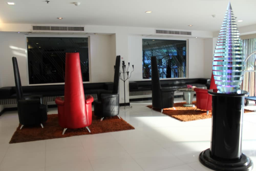 nova suites pattaya by compass hospitality
