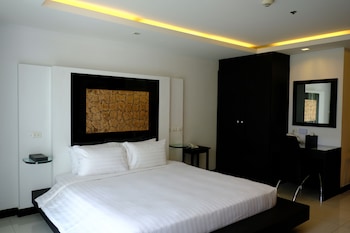 nova suites pattaya by compass hospitality