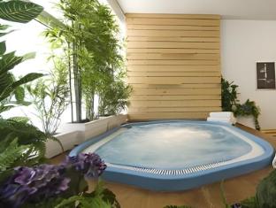 hotel cristallo riccione