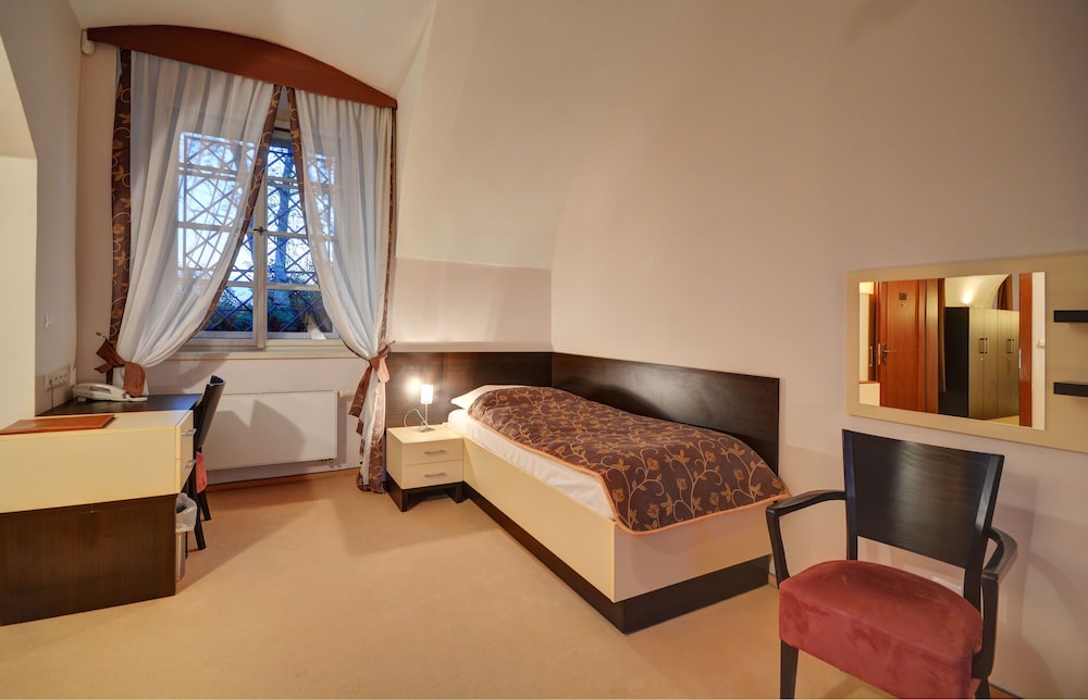 chateau hotel liblice