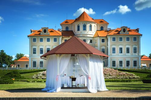 chateau hotel liblice