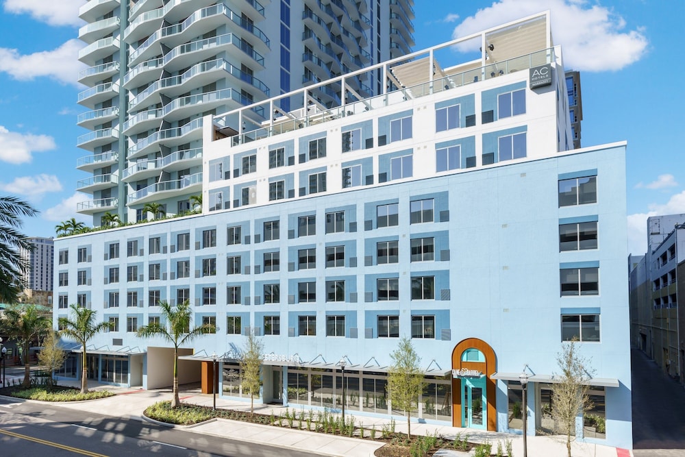 ac hotel st petersburg downtown