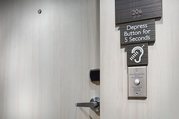 ac hotel st petersburg downtown