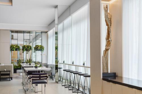 ac hotel st petersburg downtown