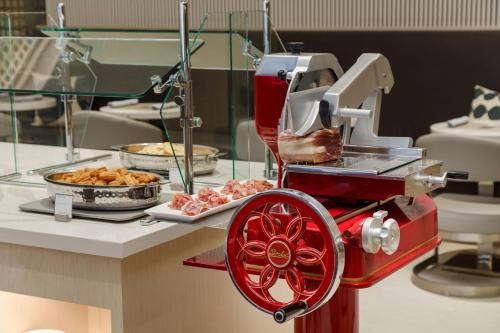 ac hotel st petersburg downtown