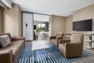 ac hotel st petersburg downtown