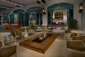 ac hotel st petersburg downtown