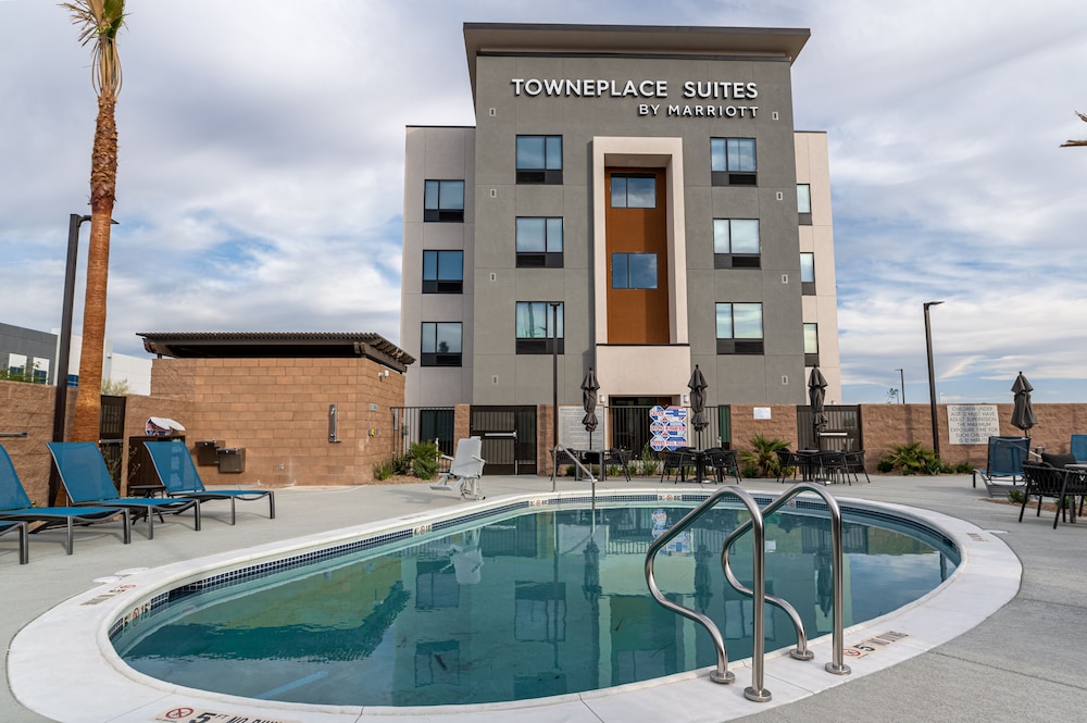 towneplace suites by marriott las vegas north i 15