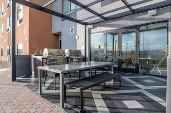 towneplace suites by marriott las vegas north i 15