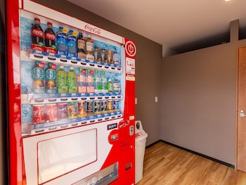 hotel r9 the yard buzen