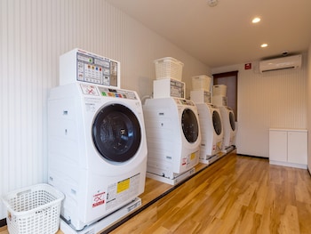 hotel r9 the yard buzen