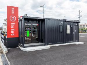 hotel r9 the yard buzen