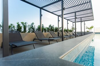 accra luxury apartments at the lennox