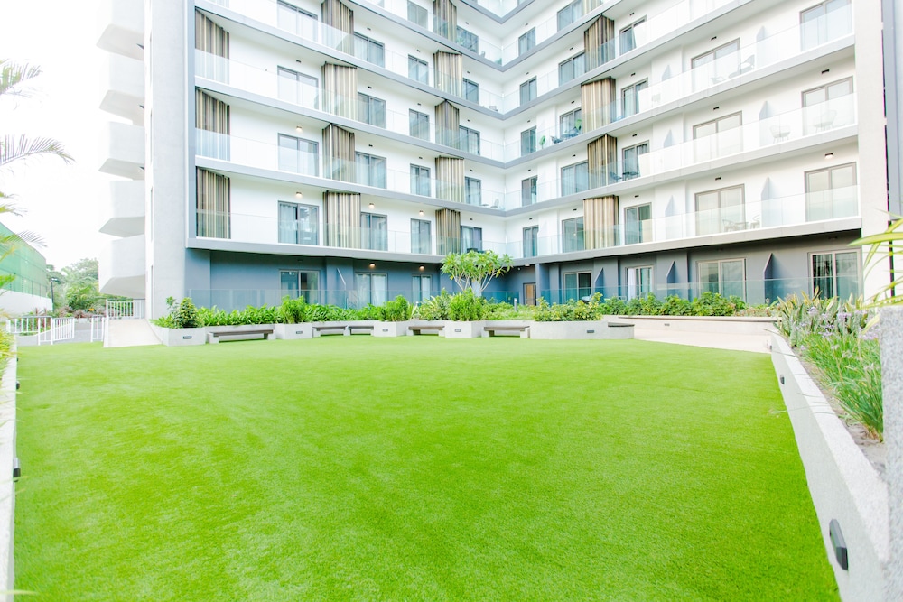 accra luxury apartments at the lennox