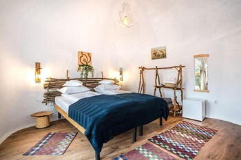 pensiunea dealul verde