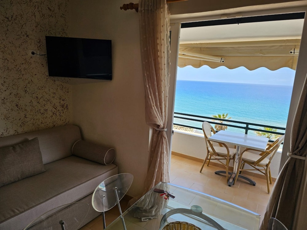 corfu glyfada menigos resort 86