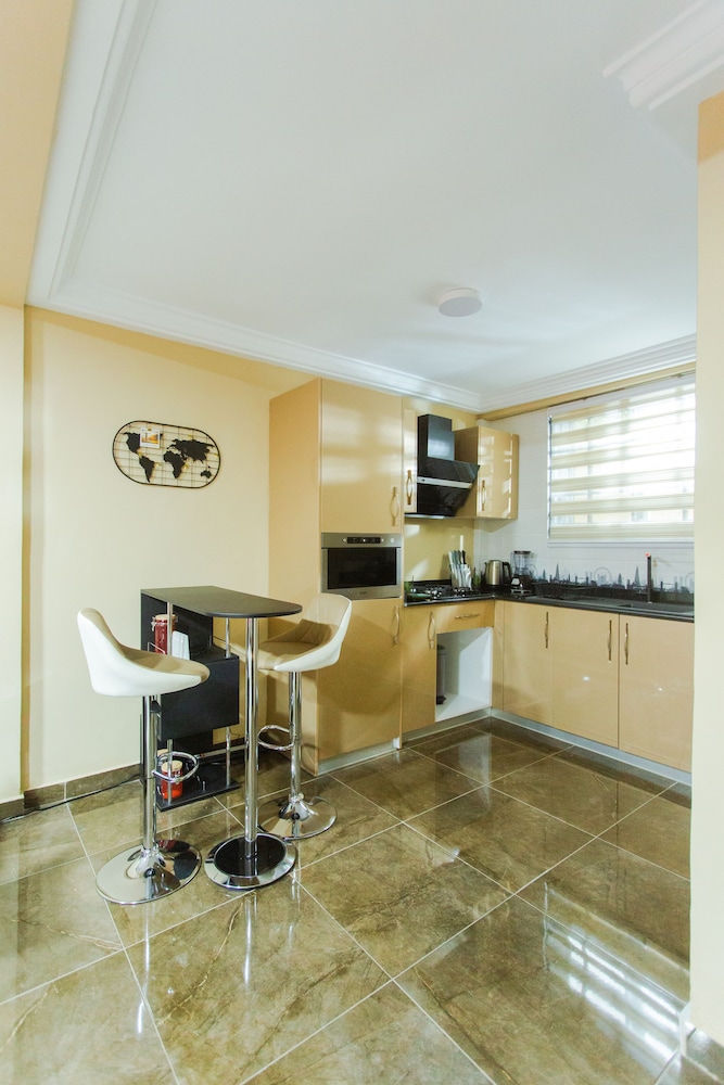 accra luxury apartments at achimota
