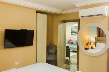 accra luxury apartments at achimota