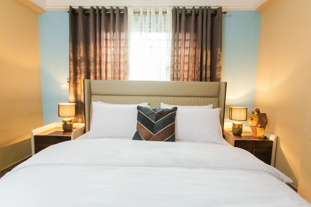 accra luxury apartments at achimota