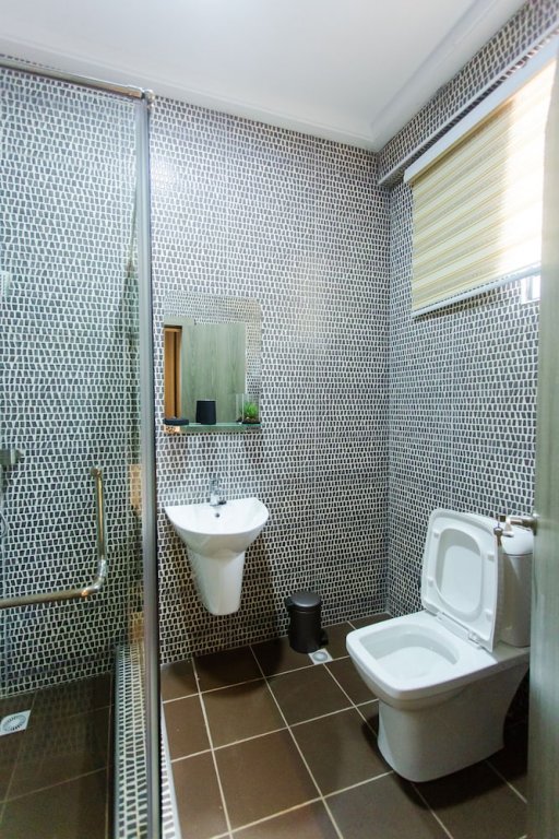 accra luxury apartments at achimota