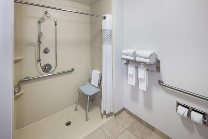 hampton inn los angeles orange county cypress