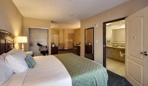 ayres hotel and spa mission viejo