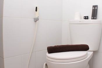 cozy and simply studio at grand sentraland karawang apartment