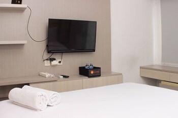 cozy and simply studio at grand sentraland karawang apartment