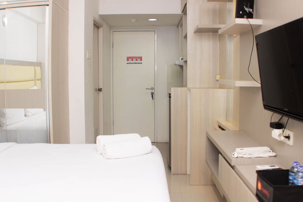 cozy and simply studio at grand sentraland karawang apartment