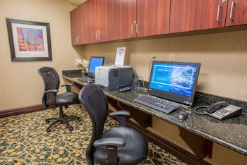 hampton inn and suites cincinnati union center