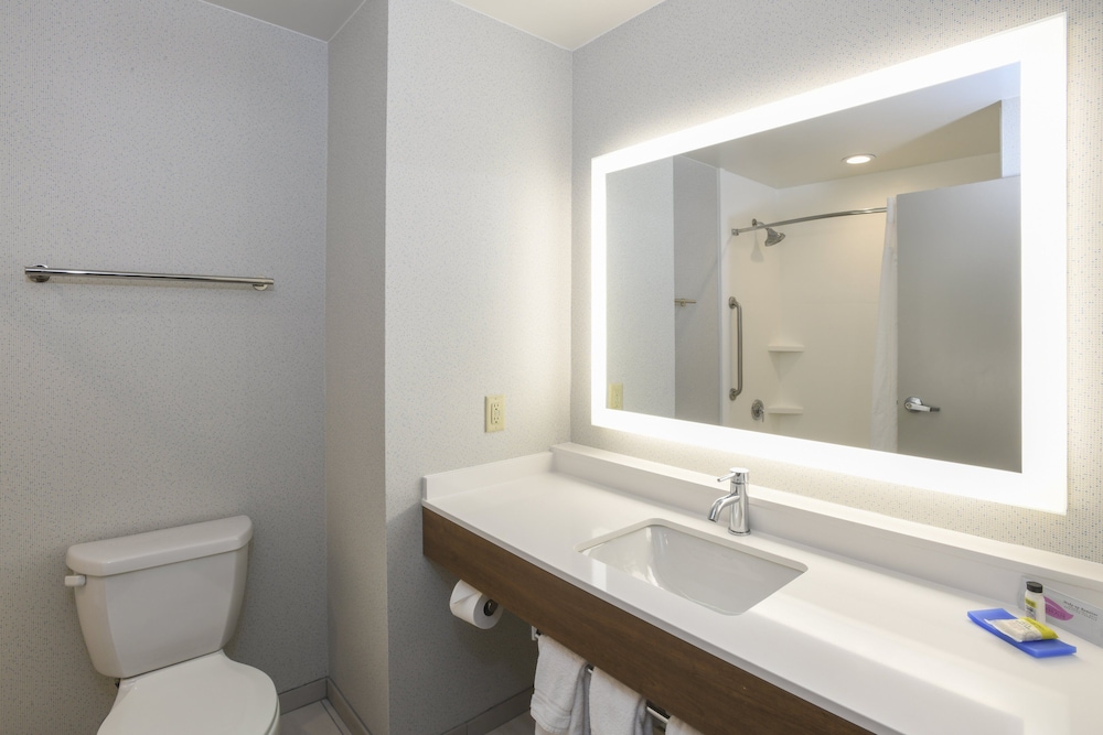 holiday inn express hotel and suites richwood cincinnati south by ihg