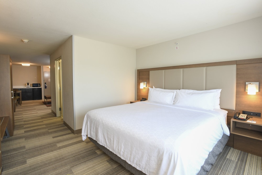 holiday inn express hotel and suites richwood cincinnati south by ihg