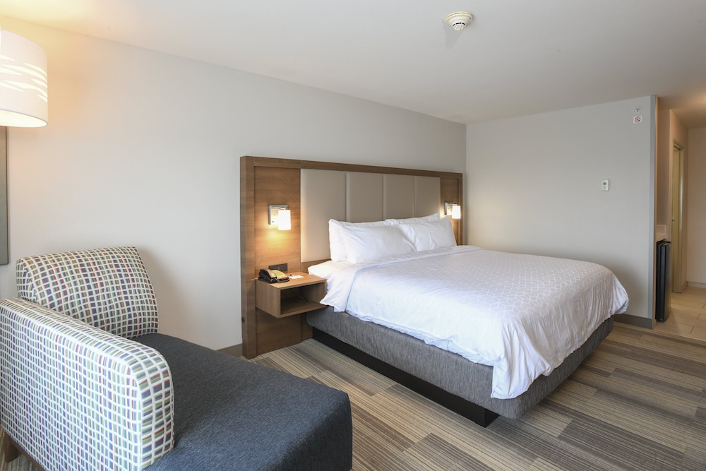 holiday inn express hotel and suites richwood cincinnati south by ihg