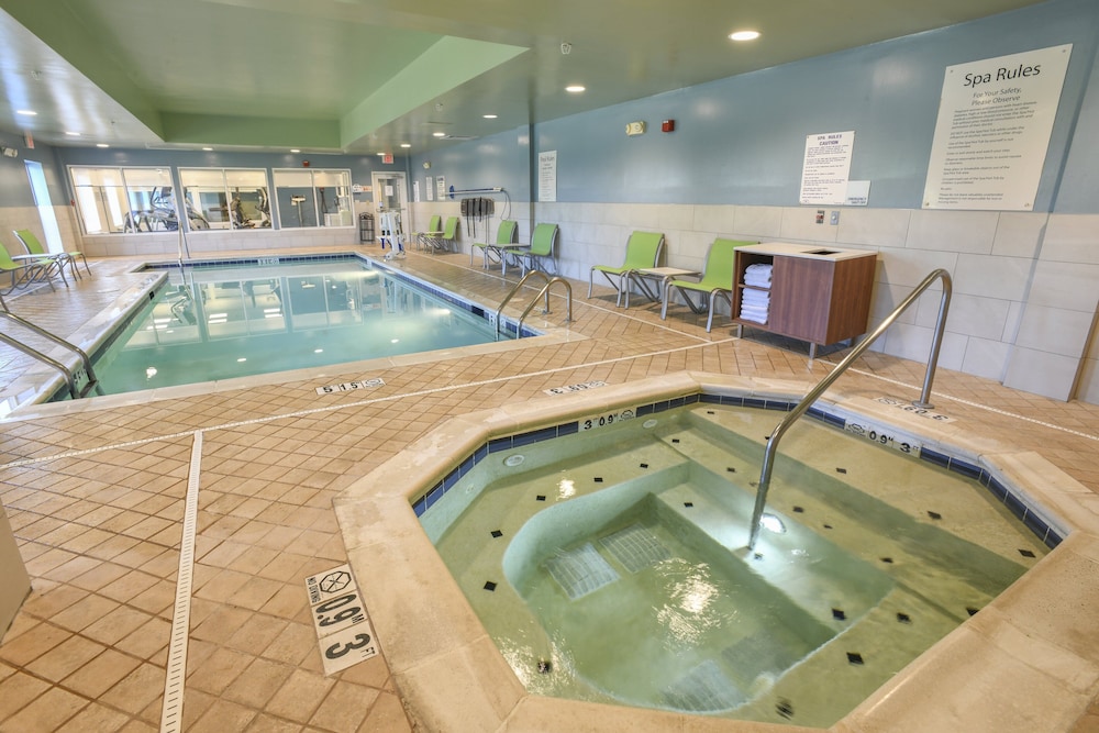 holiday inn express hotel and suites richwood cincinnati south by ihg