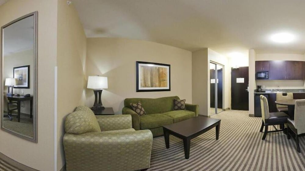 holiday inn express hotel and suites richwood cincinnati south by ihg