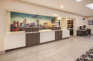 La Quinta Inn & Suites By Wyndham Cincinnati Airpt Florence,Florence>>Covington,3 star