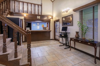 Super 8 By Wyndham City Of Moore,Moore>>Cleveland,2 star