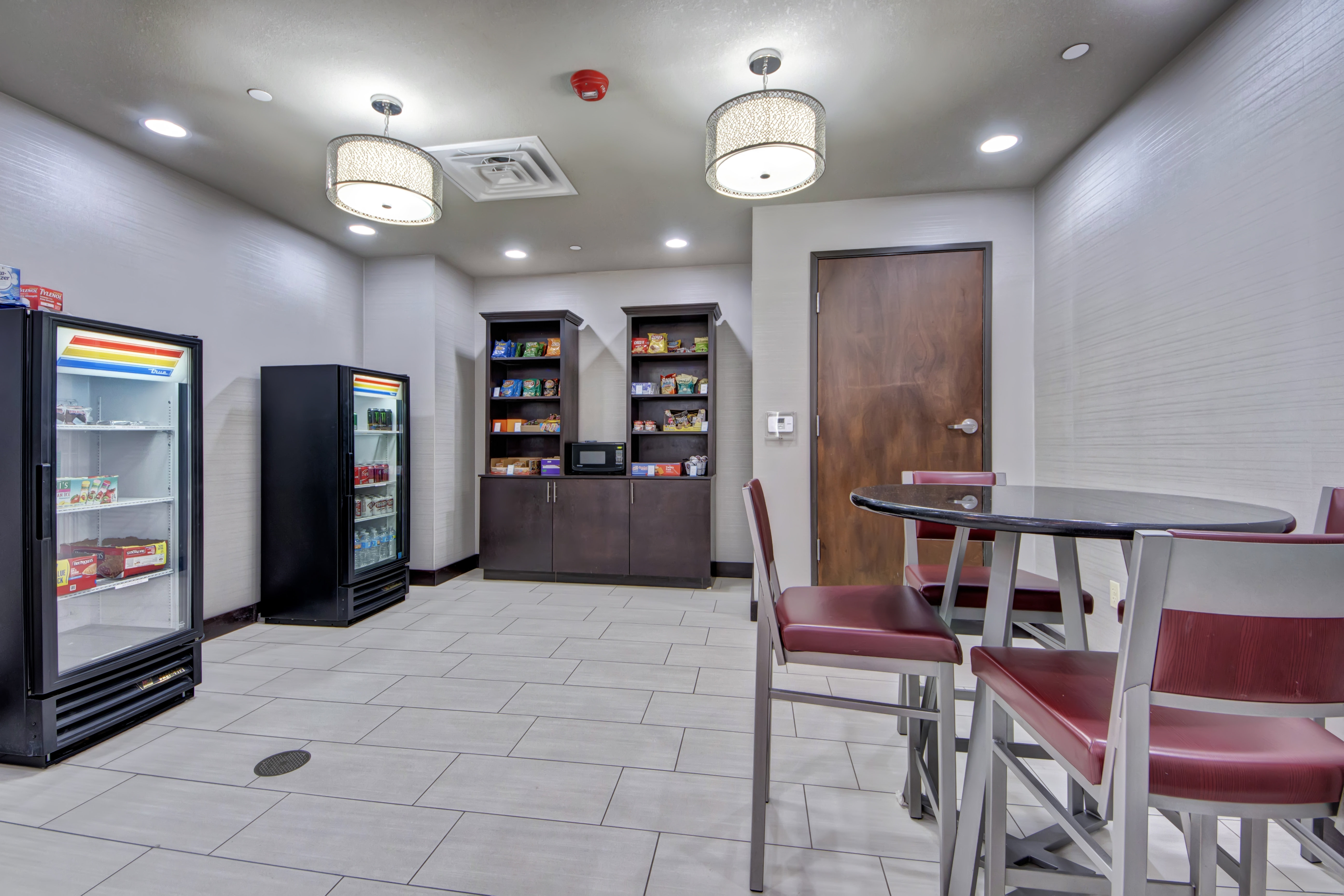 holiday inn express and suites oklahoma city north by ihg