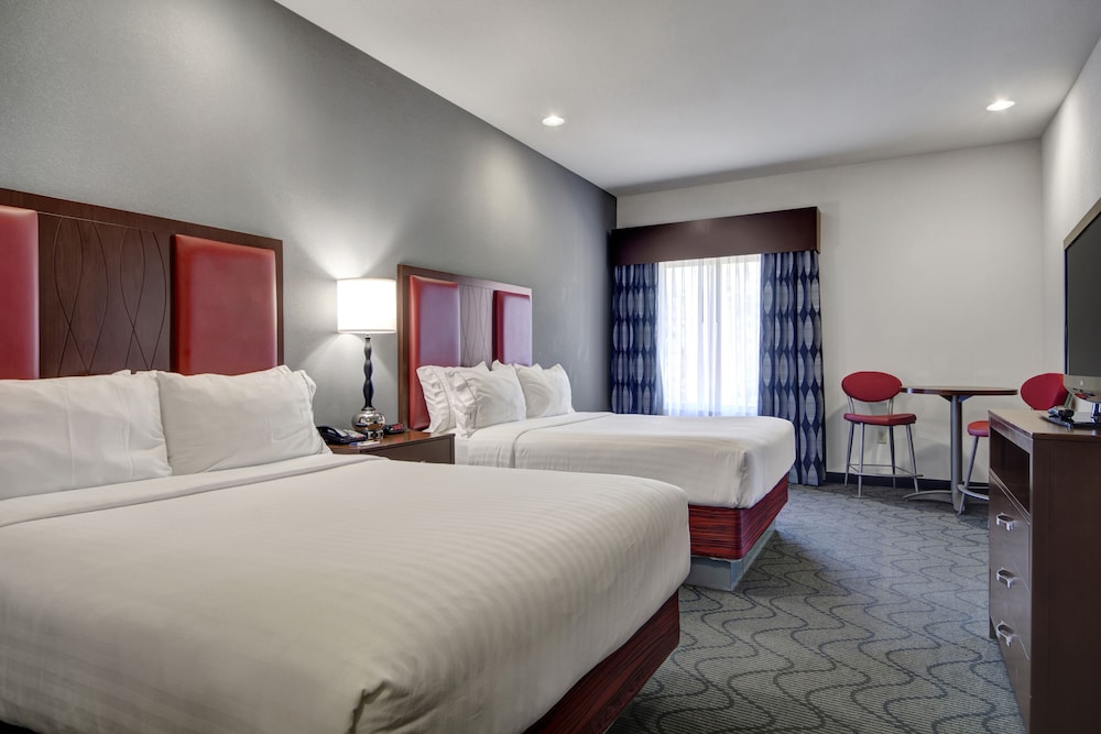 holiday inn express and suites oklahoma city north by ihg