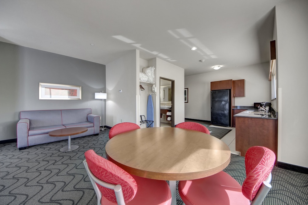 holiday inn express and suites oklahoma city north by ihg