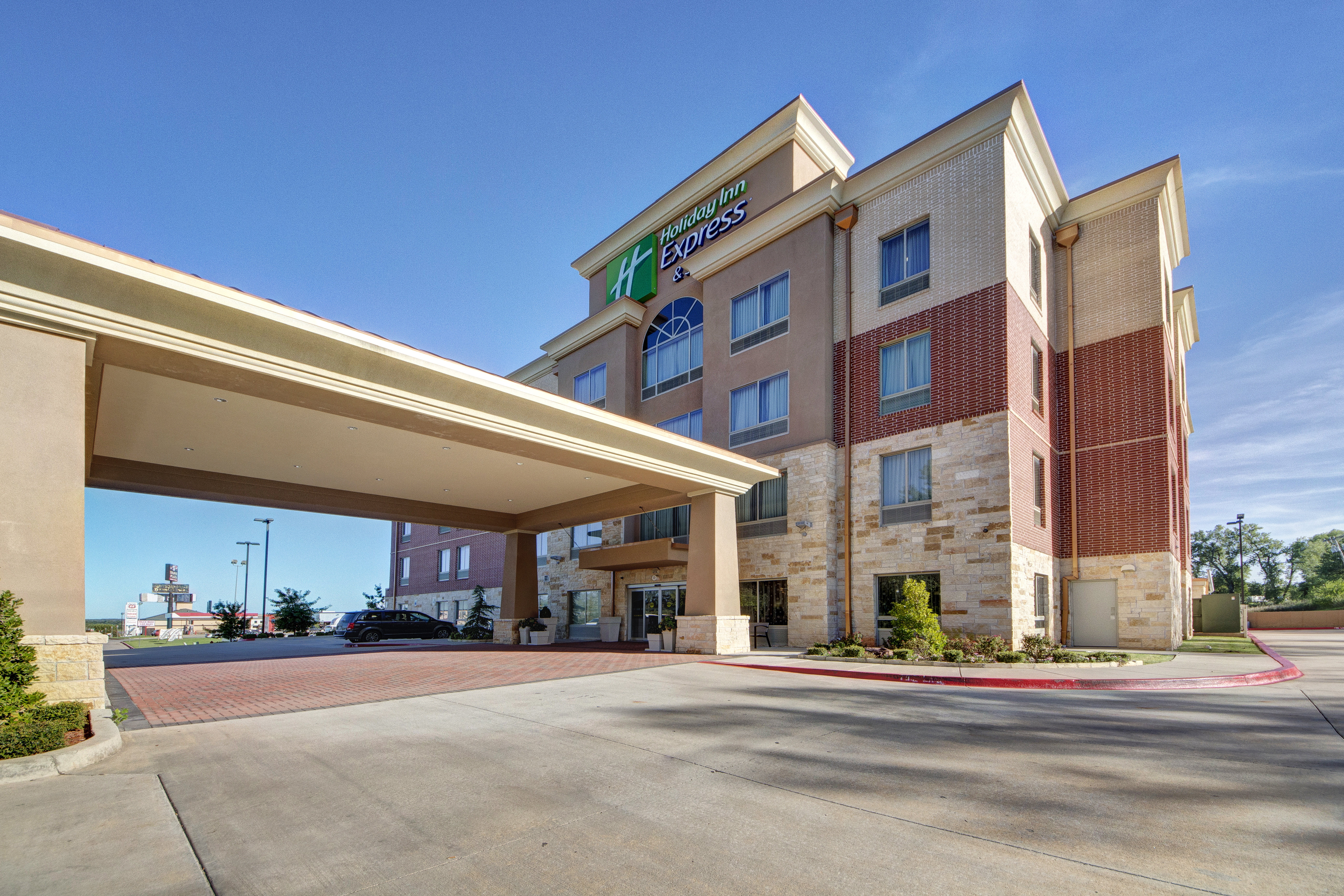 holiday inn express and suites oklahoma city north by ihg
