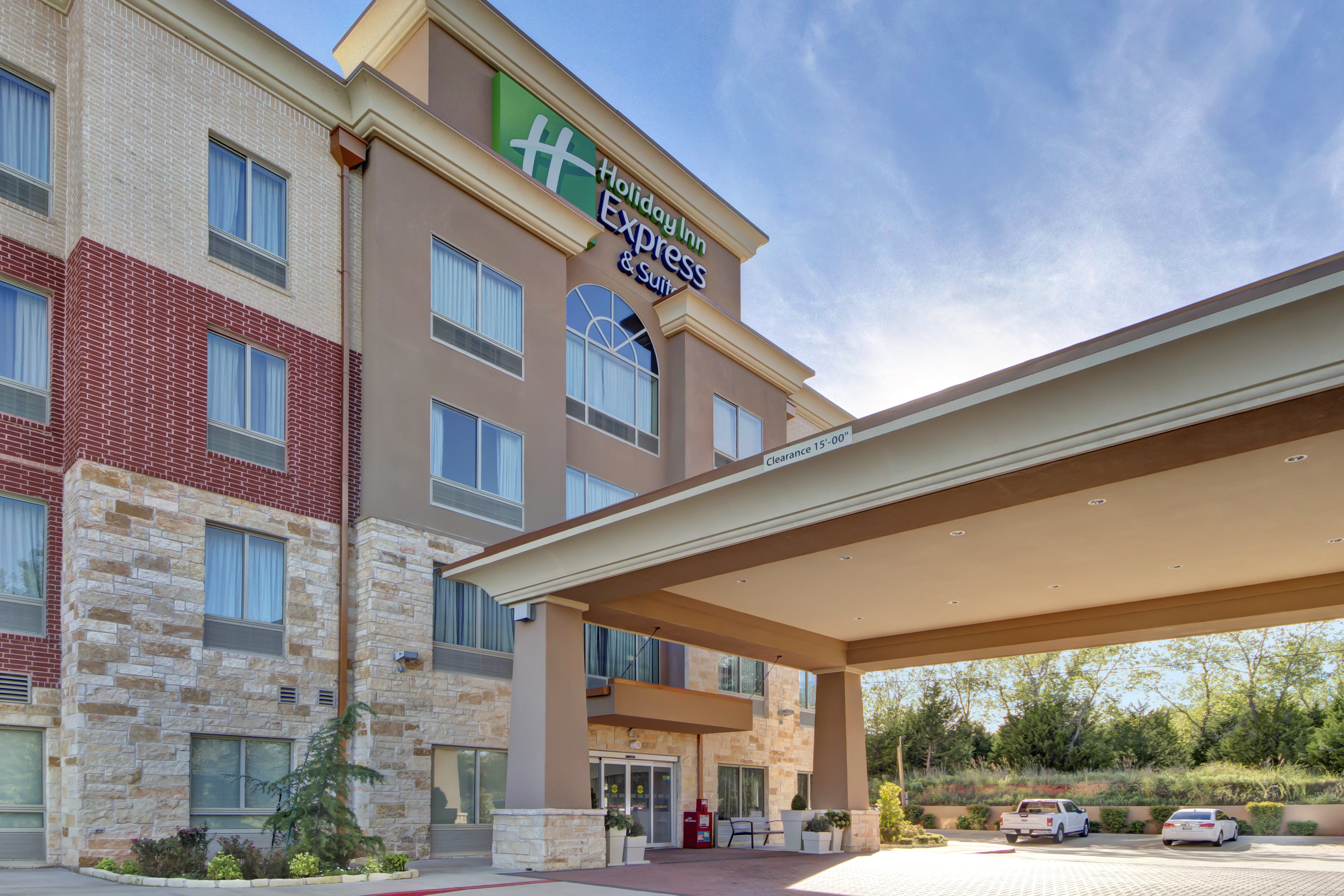 holiday inn express and suites oklahoma city north by ihg