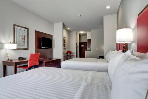 holiday inn express and suites oklahoma city north by ihg