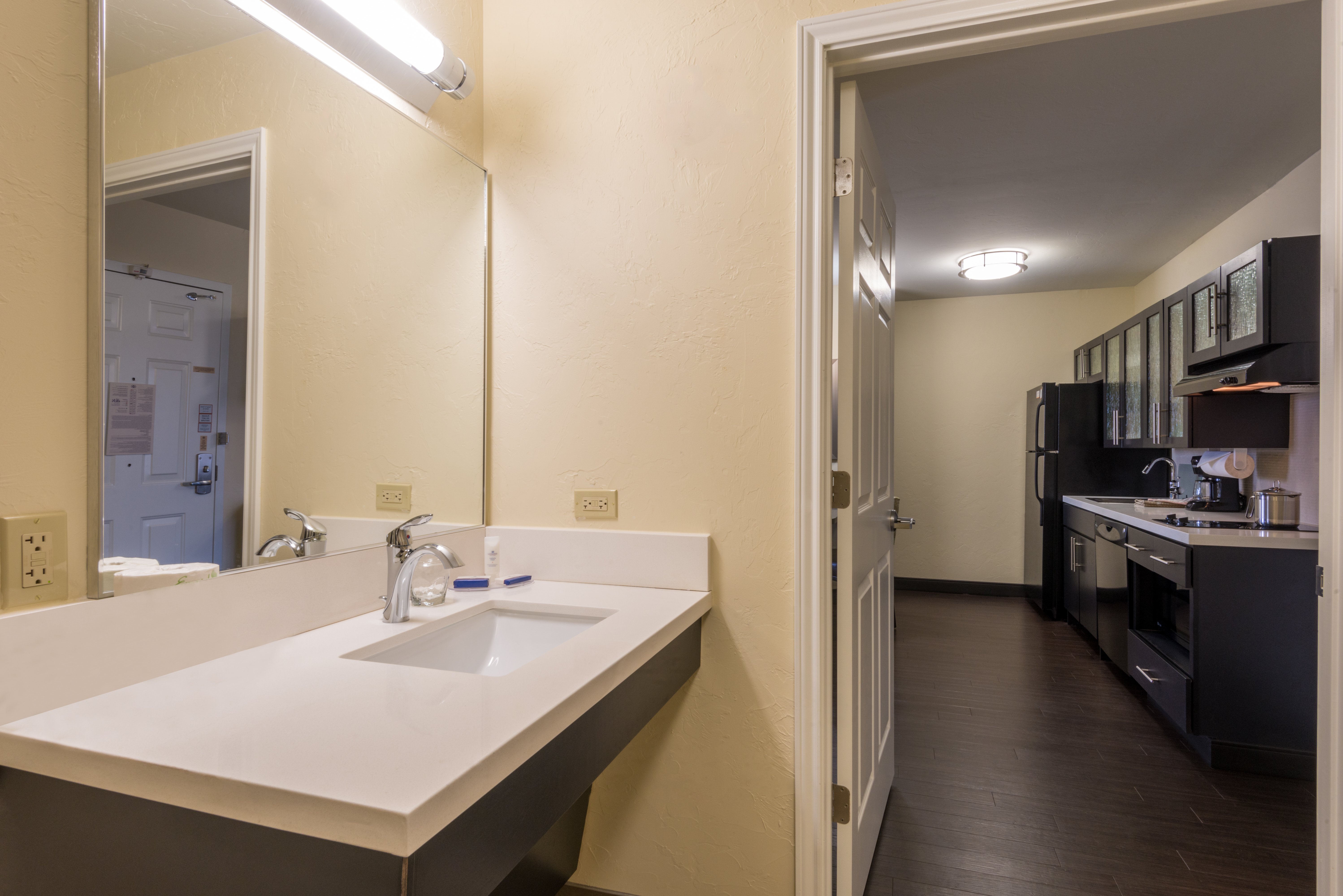 candlewood suites midwest city by ihg