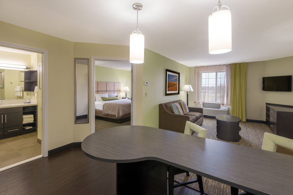 candlewood suites midwest city by ihg