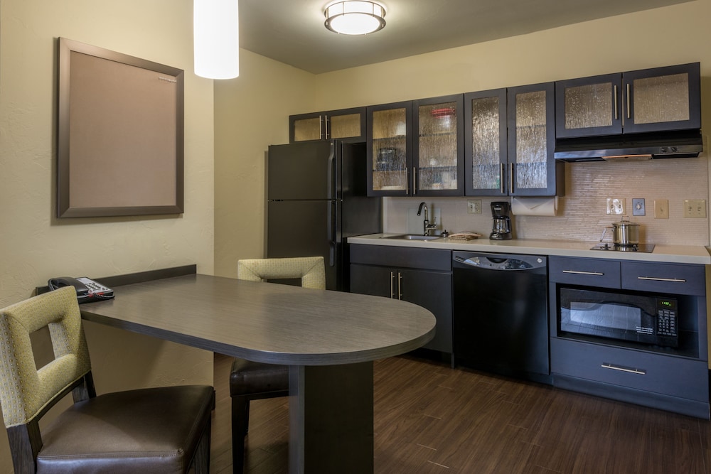 candlewood suites midwest city by ihg