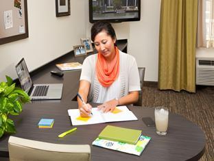 candlewood suites midwest city by ihg