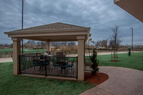 candlewood suites midwest city by ihg